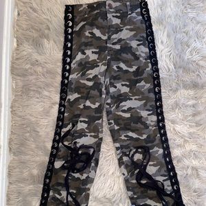 Fashion Nova size small camo lace up joggers